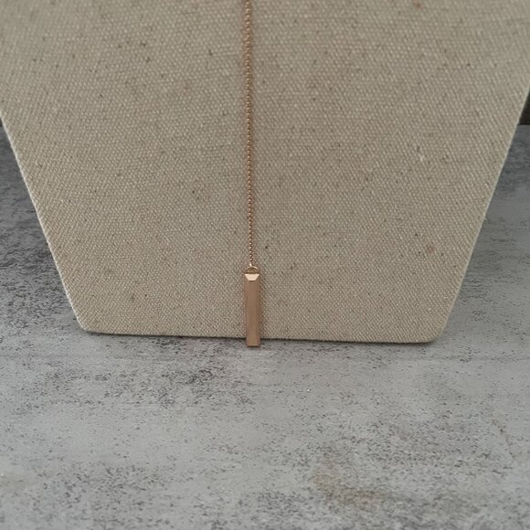 Kendra Scott Shelton 14K Rose Gold Plated Hexagonal Bar Y Drop Lariat Necklace - Picture 5 of 6